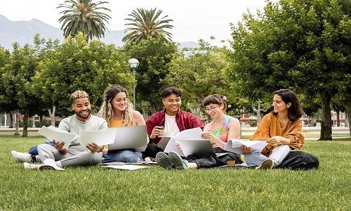 Students learning English in London